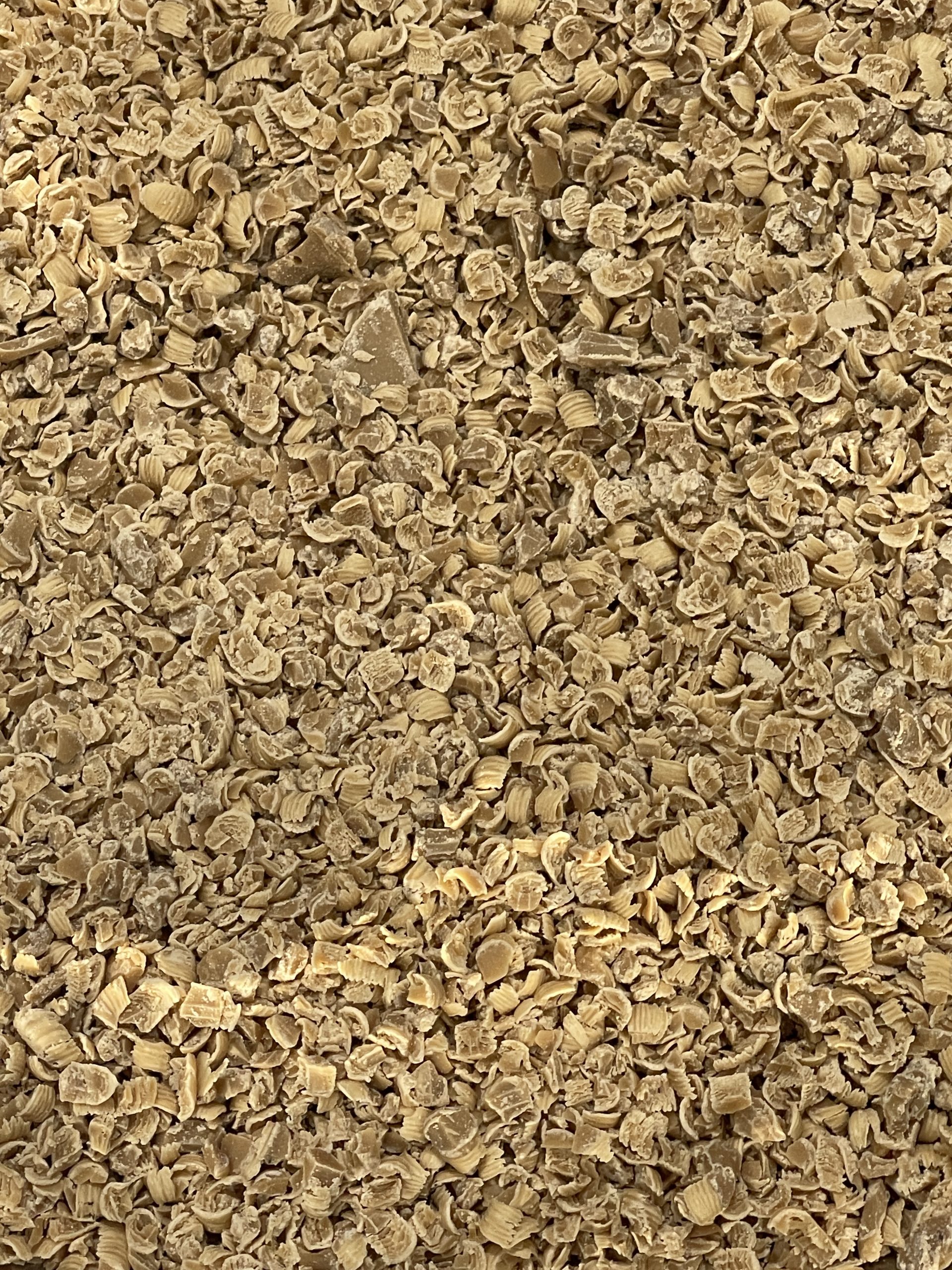 White Hot Chocolate Flakes - Image 3